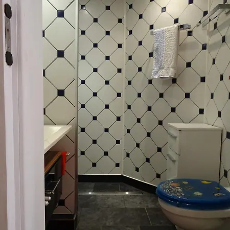 Kommod Stuv - Fuer 2 Personen Mit Wintergarten Und Sauna
